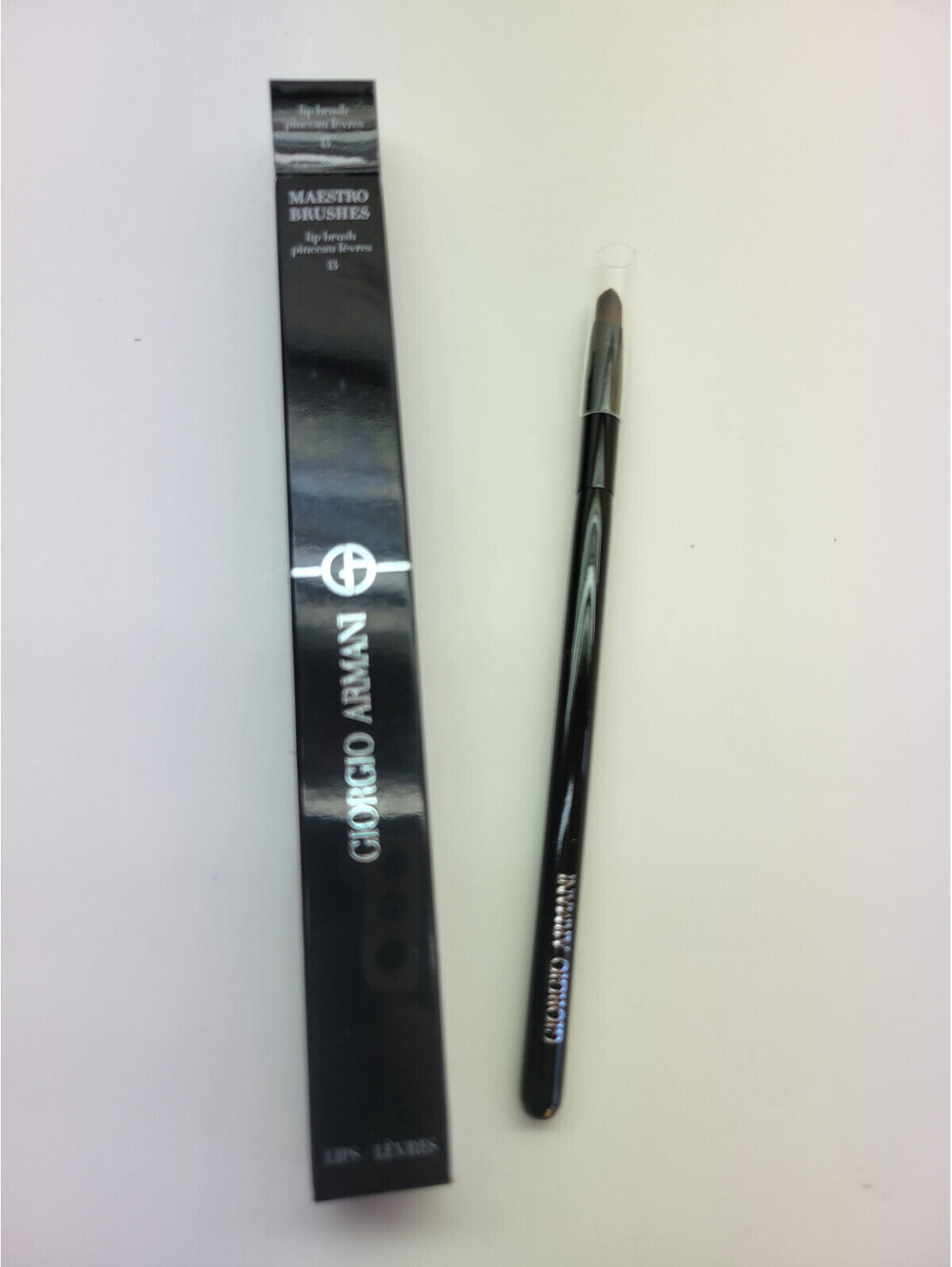 Giorgio Armani Maestro Brush # 13 Lip Brush *NIB*